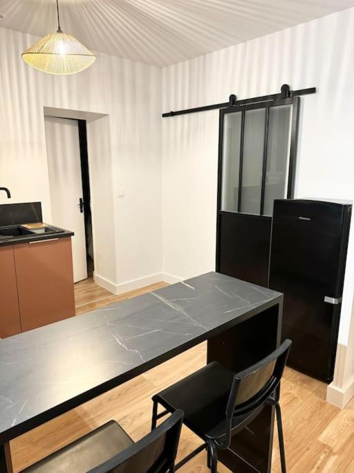 Appartement Eloi - 1 Chambre Mont de Marsan Exterior foto
